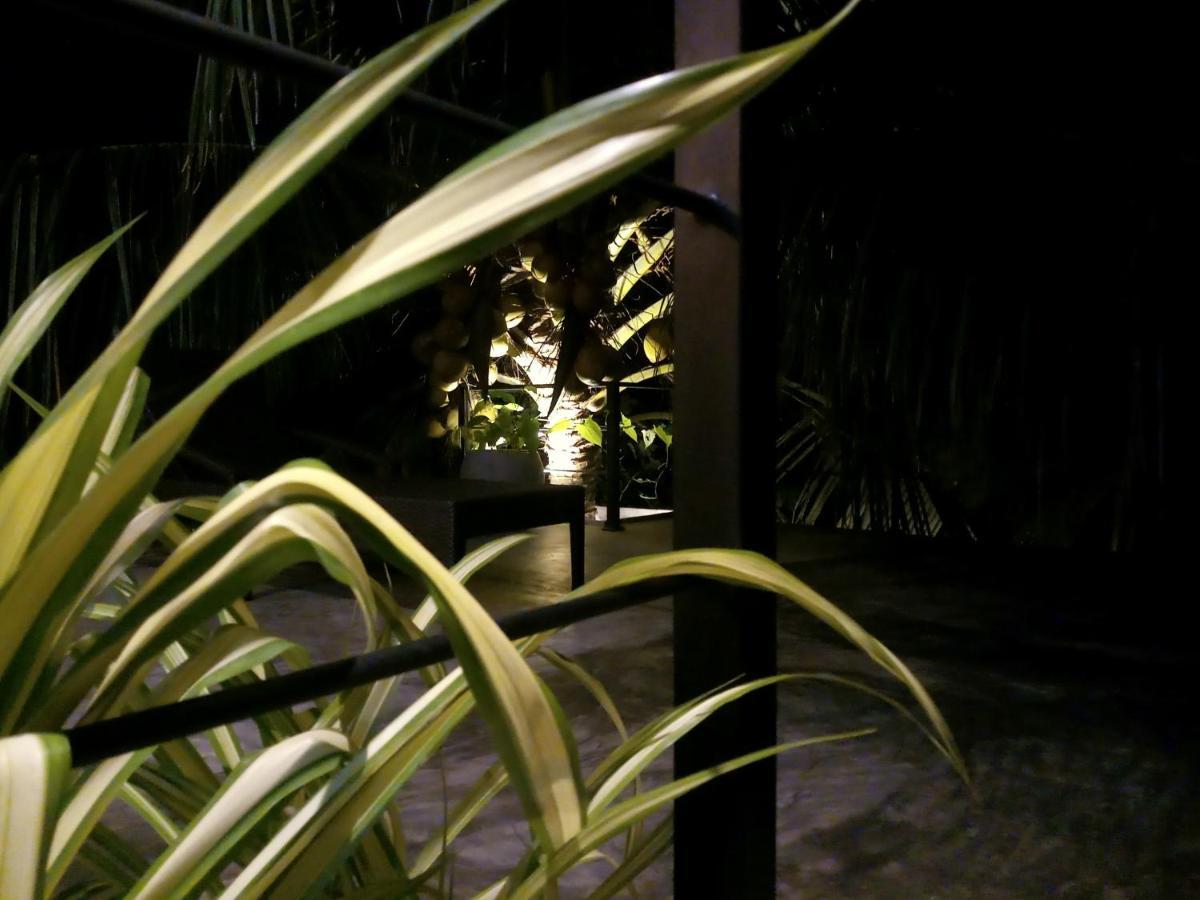 Weligama Bay Watsila Resort Buitenkant foto