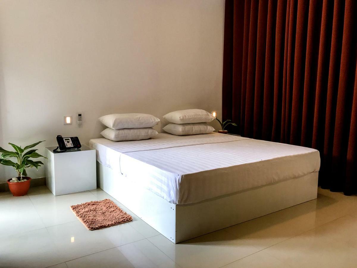 Weligama Bay Watsila Resort Buitenkant foto